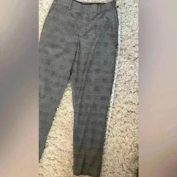 Uniqlo Gray Women’s Work Pants - Picture 4 of 10